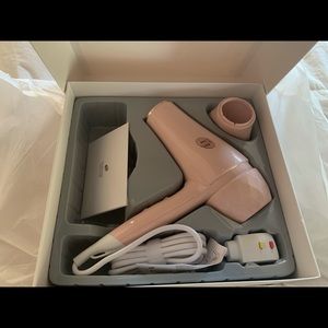 BNIB T3 Featherweight 2